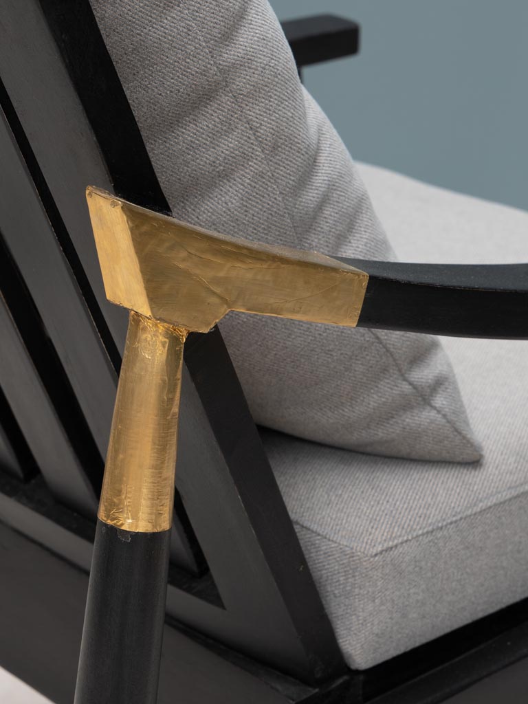Sessel Klassischer Stil aus Akazienholz und beigem Polsterbezug
