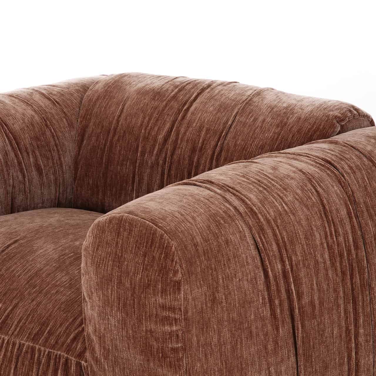 Philip – weicher Sessel aus Sperrholz im Contemporary-Stil