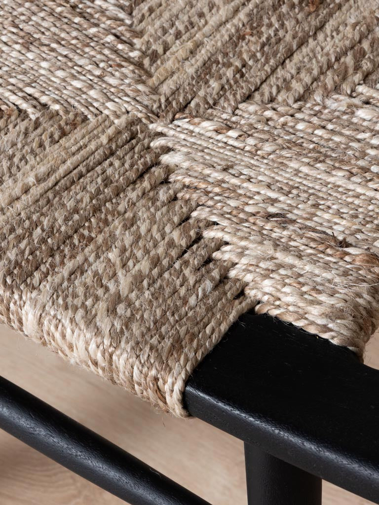 Pablo – natürlicher Sessel aus Akazienholz im Natural-Living-Stil