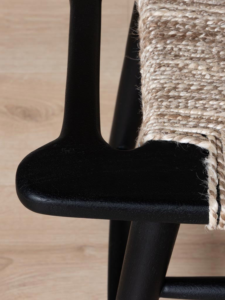 Pablo – natürlicher Sessel aus Akazienholz im Natural-Living-Stil
