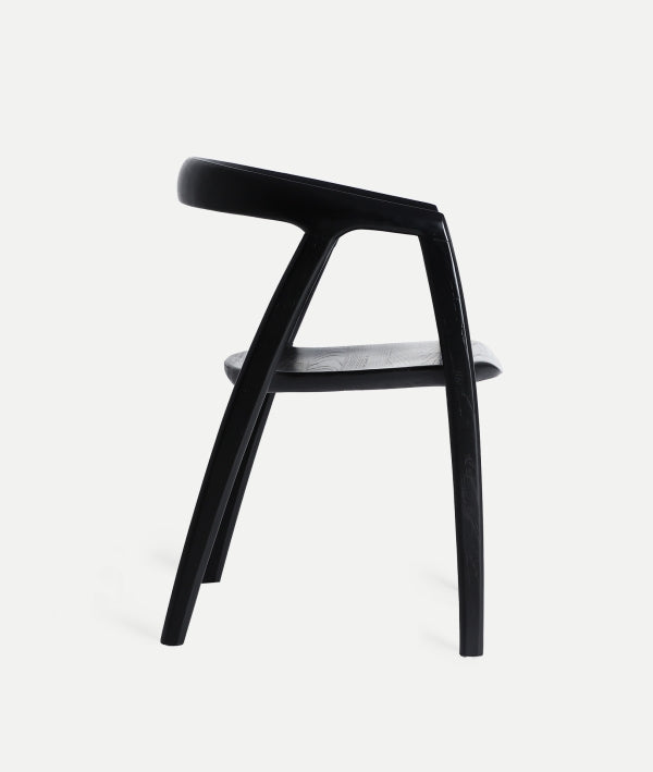 Liam – leichter Sessel aus Ulmenholz im Contemporary-Stil