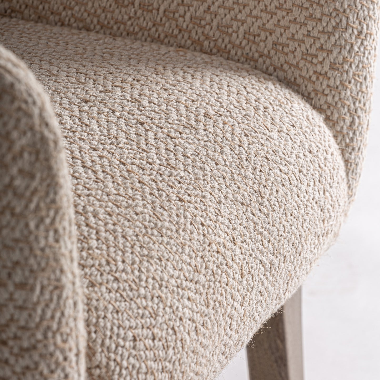 Ruben – natürlicher Sessel aus Mango-Holz im Natural-Living-Stil